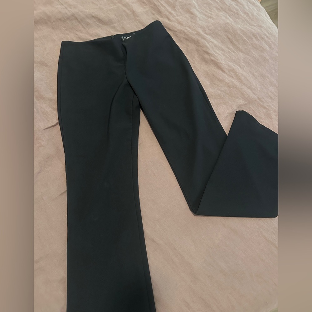bebe Low Rise Pants - Picture 2 of 3